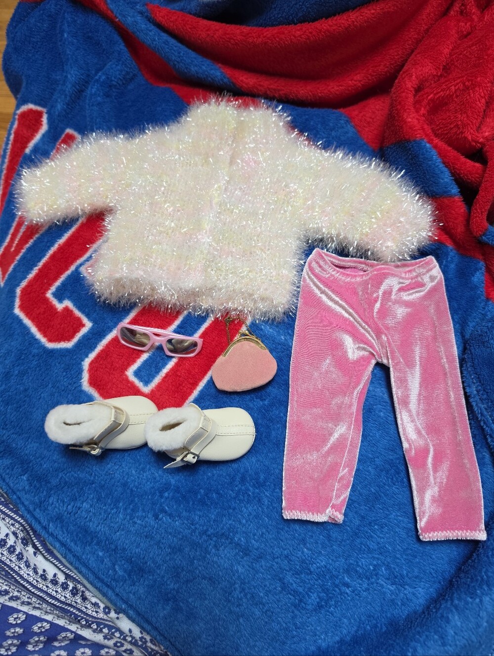 Pleasant Company 18" Doll Snowball Outfit